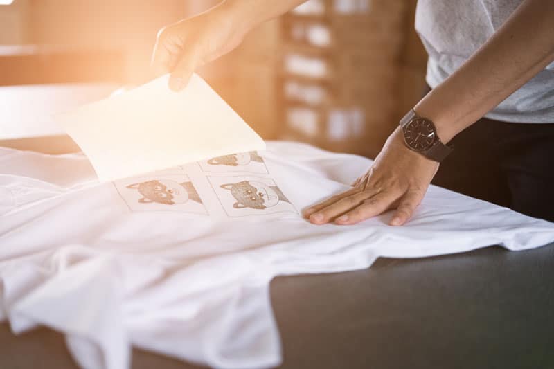 Embroidery clothing and DTF example | Groupe Chalinfo