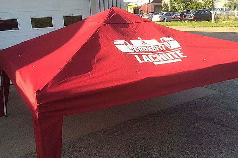 Large format signage printing on canopy | Groupe Chalinfo